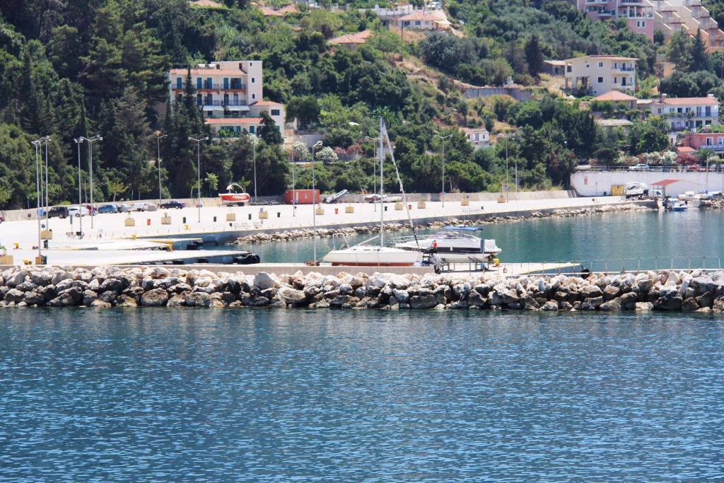 Hotel Anastazia Poros  Exterior foto